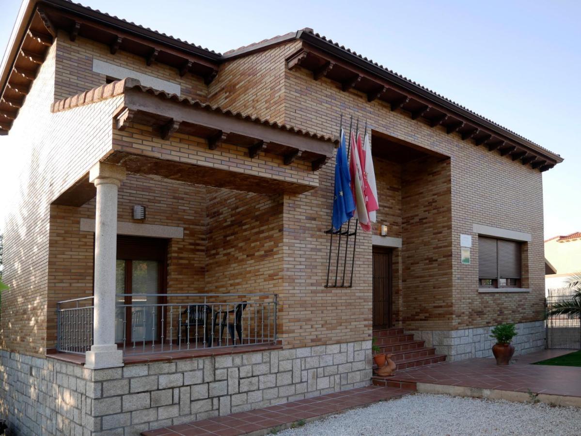 Casa Rural Mirando a Gredos Cadalso de los Vidrios Exterior foto